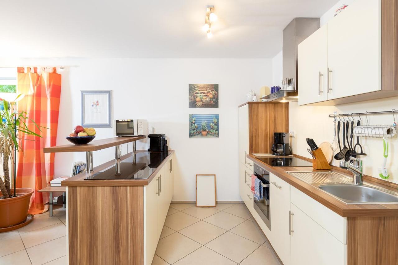 Bodensee Apartment Ueberlingen "Bauhaus Ueber Der Stadt" מראה חיצוני תמונה