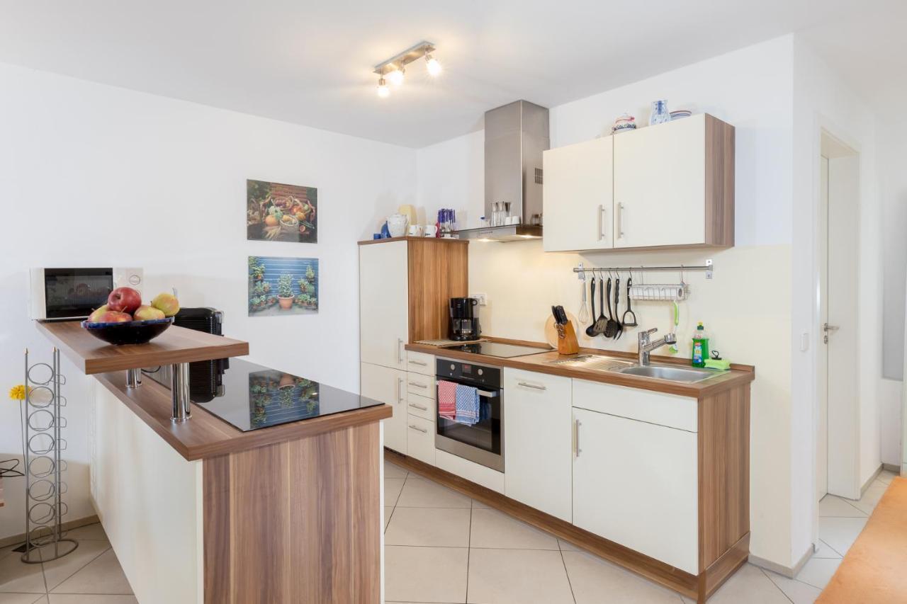Bodensee Apartment Ueberlingen "Bauhaus Ueber Der Stadt" מראה חיצוני תמונה